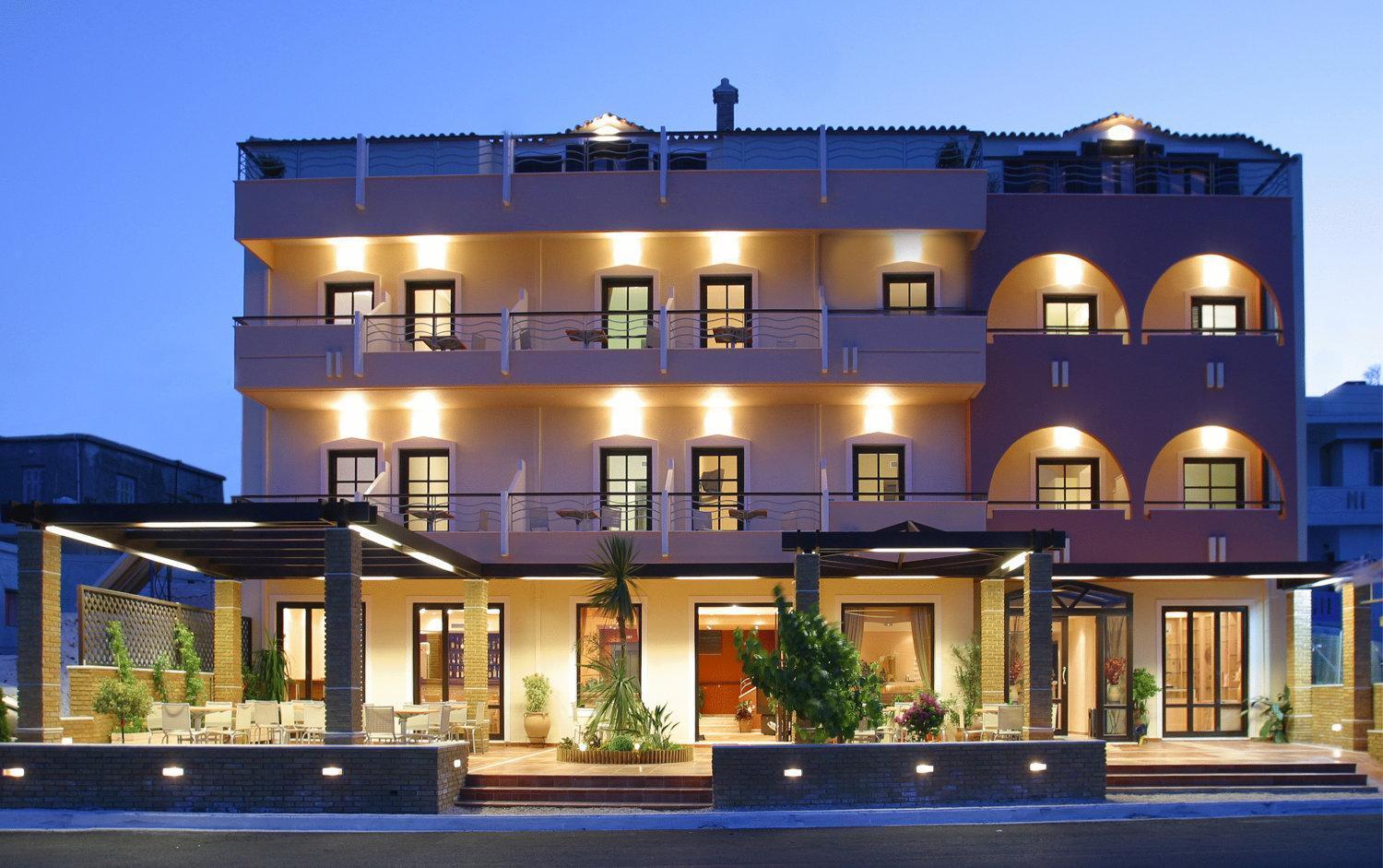 On The Rocks Hotel Palaiochora Exterior photo